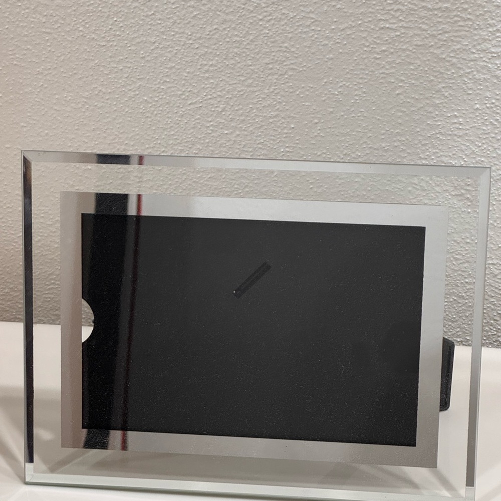 Clear Acrylic 4x6 frame